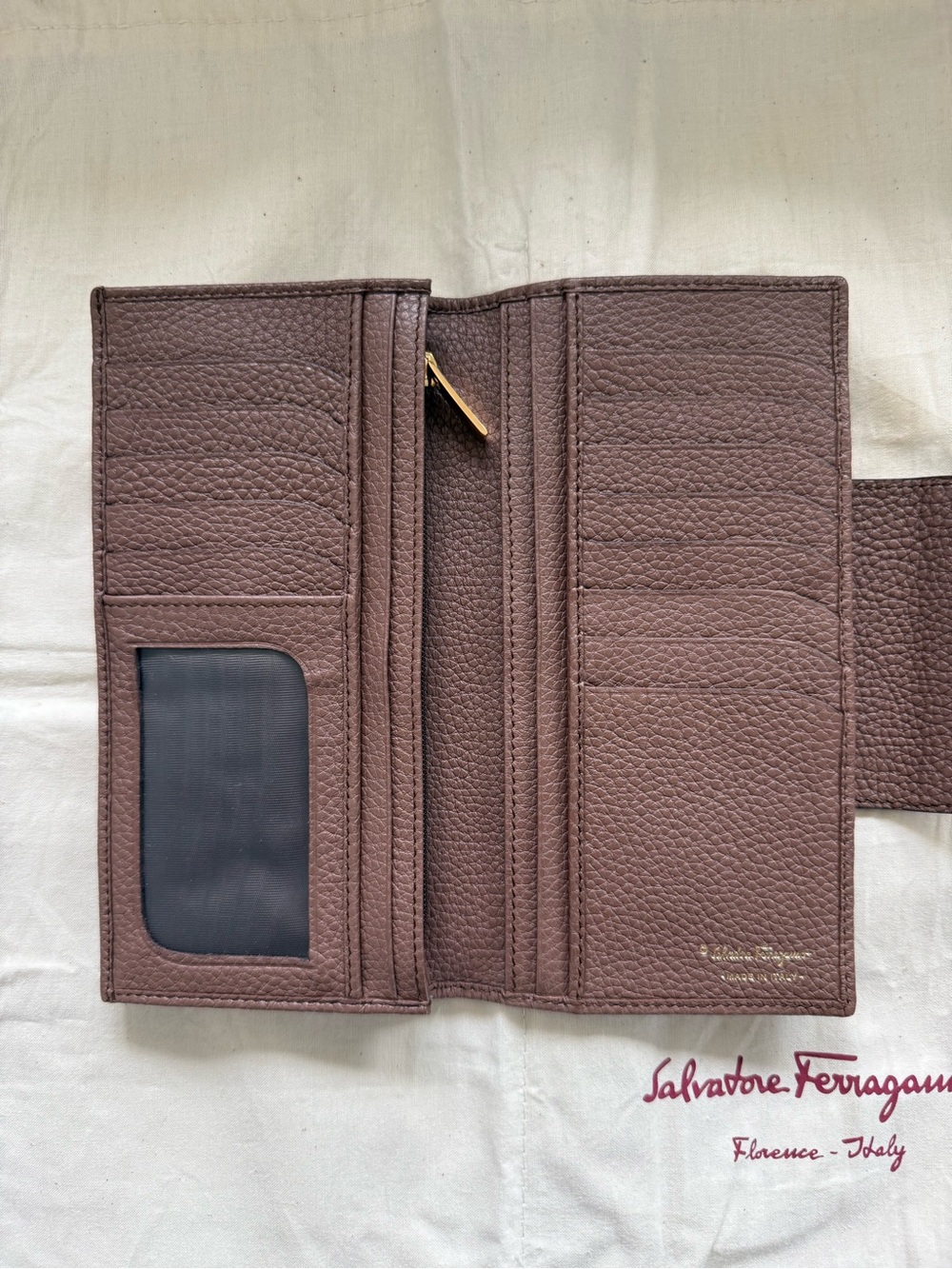 Salvatore Ferragamo Gancini Continental Wallet in Brown Pebbled Leather - Picture 3 of 4
